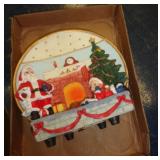 XMAS MUSICAL FIGURE