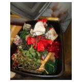 TOTE OF XMAS ITEMS / RW