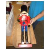 BIG NUTCRACKER