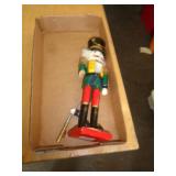 NUTCRACKER