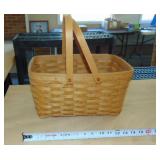 2007 LONGABERGER BASKET W SIGNATURES