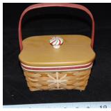 2009 LONGABERGER BASKET