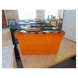 TOTE W HIDGE LID