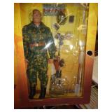 2000 YEAR 12' ULTIMATE SOLDIER FIGURE 2000 YEAR 12' ULTIMATE SOLDIER FIGURE