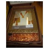 PIC FRAMES PIC FRAMES