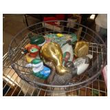 DUCK FIGURES IN BASKET DUCK FIGURES IN BASKET