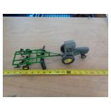 ERTL OLDER TRACTOR & NEWER ATTACHMENT ERTL OLDER TRACTOR & NEWER ATTACHMENT