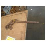 CHAIN TIGHTENING TOOL CHAIN TIGHTENING TOOL
