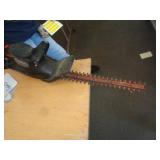 B&D HEDGE TRIMMER / ELECTRIC B&D HEDGE TRIMMER / ELECTRIC