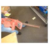 B&D HEDGE TRIMMER / ELECTRIC B&D HEDGE TRIMMER / ELECTRIC