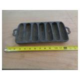 CAST IRON CORNBREAD PAN CAST IRON CORNBREAD PAN