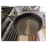 9' PORCELAIN OVER CAST IRON SKILLET