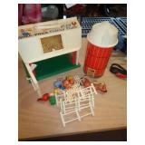 FISHER PRICE BARN, SILO & SOME FIGURES