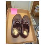 SAS SHOES SZ 8.5