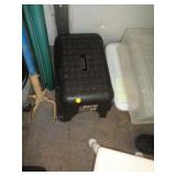 FOOT STOOL / RW