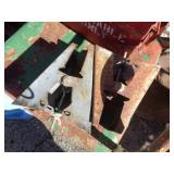 2 - SAW HORSE CLAMPS / OS