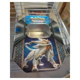 POKEMON TIN W CARDS