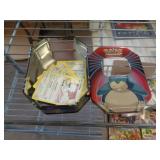 POKEMON TIN W CARDS