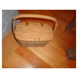 LONGABERGER BASKET / SR US