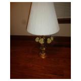 LAMP W PORCELAIN FLOWERS / P