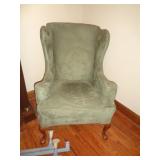 WING CHAIR QUEEN ANNE STYLE / P