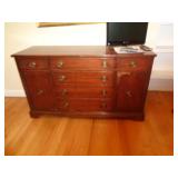 MAHOGANY VENEER BUFFET 35'TX20'WX60'L / SM TV RM