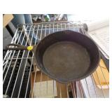8' CAST IRON SKILLET