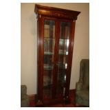 LARGE CURIO 81' T X 12' D X 30' W / P