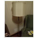 FLOOR LAMP / P