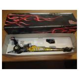 2005 TONY SCHUMACHER DIECAST DRAGSTER