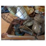 MIXED VINTAGE ITEMS