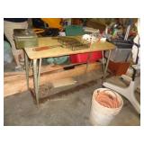 TABLE APPROX 2' X 4' / G