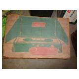COLEMAN CAMP STOVE / G