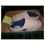 SLIPPERS SZ 5/6