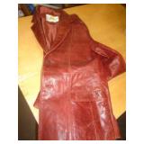 LEATHER JACKET SZ 42