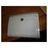 WALL MAIL BOX / METAL / NO KEY