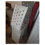 FOLDING TRUCK RAMPS / RW