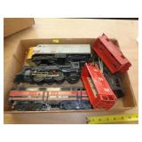 6 - MODEL TRAIN PIECES & PARTS