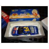 NASCAR DIECAST 1:24 SCALE