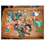 TEENAGE MUTANT NINJA TURLES FIGURES