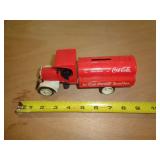 ERTL COCA COLA DIECAST TRUCK COIN BANK