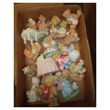 LOT OF CHERISHED TEDDIES