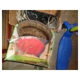 BOX OF CIRCULAR SAW BLADES / RW