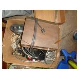 BOX OF ELECTRICAL WIRE & OLD SCANNER / RW
