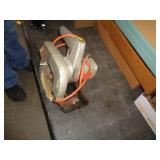 B&D CIRCULAR SAW / UT