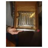 VINTAGE TOASTER / NO CORD