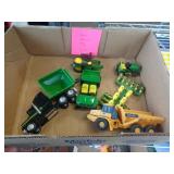 JOHN DEERE TOYS