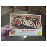 BACHMANN BLINKING BRIDGE