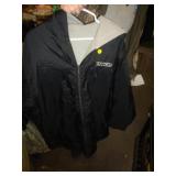 NIKE COAT SZ UNK / RK