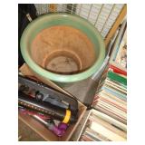 BIG FLOWER POT / RW